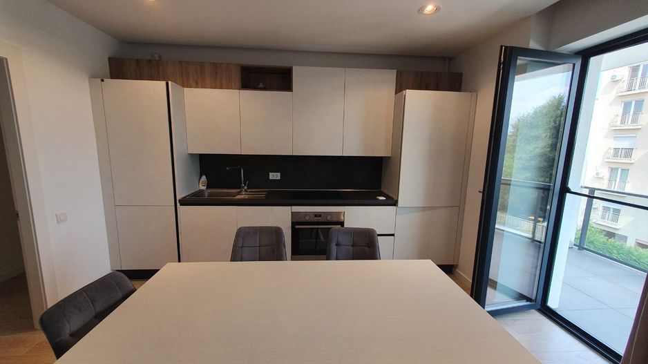 Apartament 3 camere Iancu Nicolae Cambridge School - Poză 3