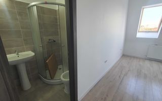 apartament nou , luminos - Poză 4