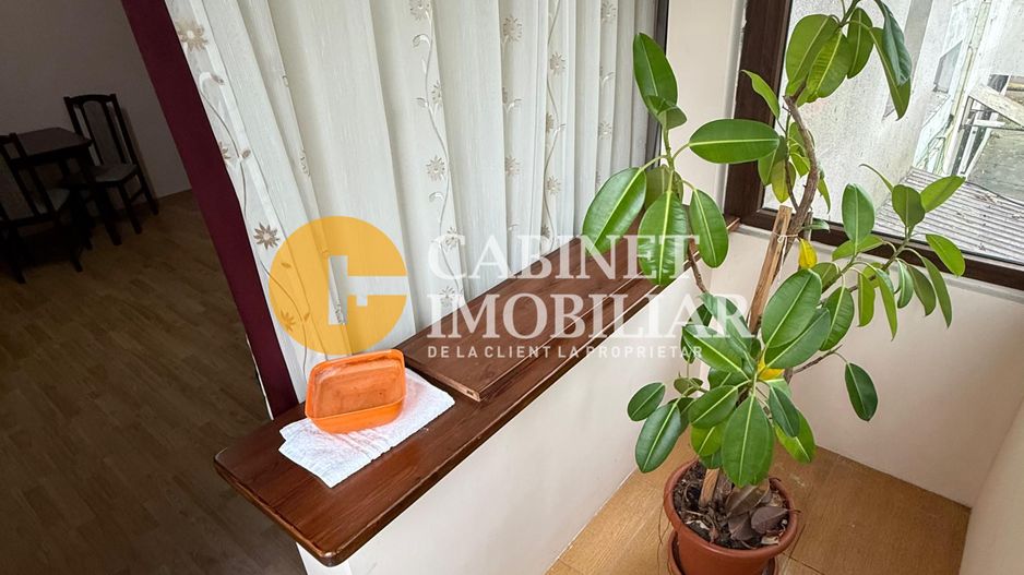 2 Camere Renovat - Etaj 1 - Zona Podu Ros - Poză 3