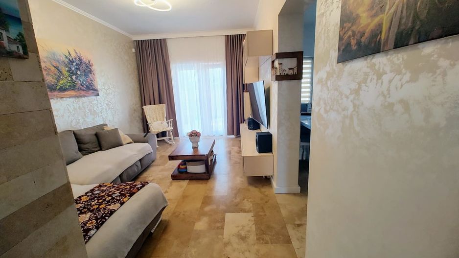 Braytim-Giroc | 5 camere | 3 bai | 4 terase | Asfalt - Poză 2