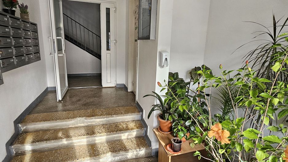 74 mp, 3 camere, 2 băi, 2 balcoane – 8 min până la metrou - comision 0 - Poză 13