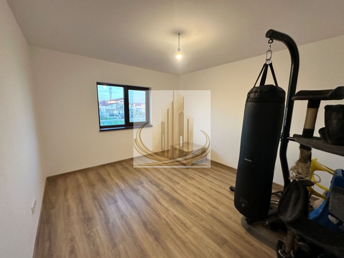 Duplex Dumbrăvița 5 camere 300 mp teren - Poză 9