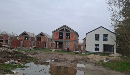 Spre Vanzare- Vila-1 Decembrie, Ilfov, cartier rezidential.