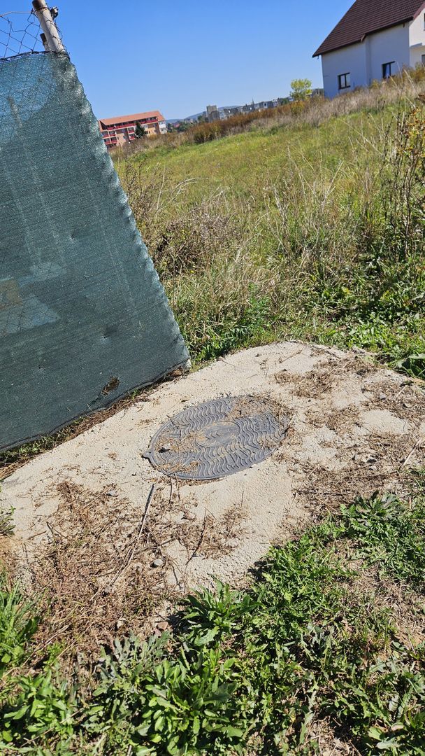 Feldioara,teren casa intravilan, utilitati in fata - Poză 7