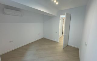 Apartament cu 3 Camere în Cortina North - Poză 5