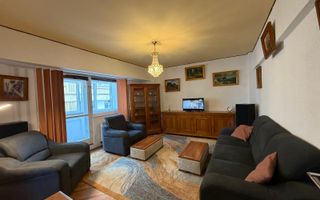 Apartament Piata Unirii, cu parcare - Poză 1