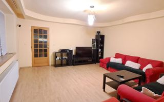 OBOR /GARA de EST inchiriere casa/vila 4 camere, individuala, mobilata - Poză 2