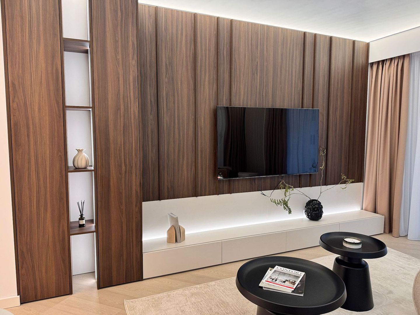 Chirie I Apartament cu 3 camere | Cortina | 79 mp utili | Parcare - Poză 1
