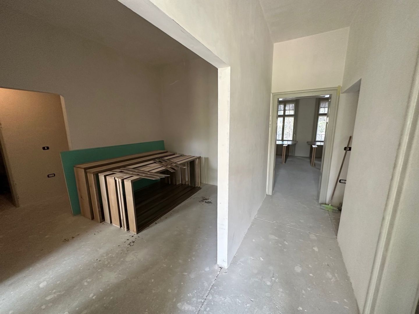 Clădire de birouri/ clinica zona Centrală - Poză 18