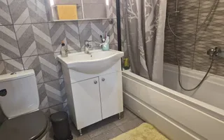 Apartament 2camere, mobilat și utilat, parcare inclusă -Metrou Berceni - Poză 19