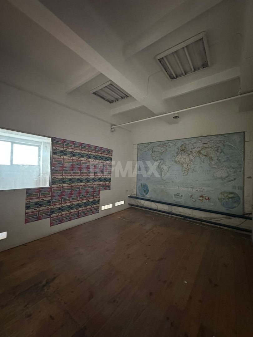Spațiu comercial versatil în zona centrală - Poză 10