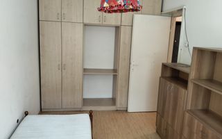 Vind apartament 3 camere in Gheorgheni . - Poză 16