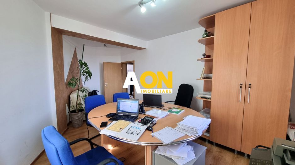 De vanzare apartament 2 camere, bloc nou, Cetate - Poză 1