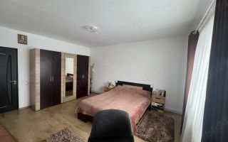Apartament 2 camere, decomandat, Lunca Cetatuii - Poză 1