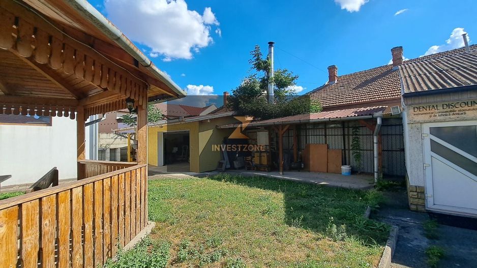 Proprietate 450 mp pe Calea Clujului cu teren de 787mp in Oradea - Poză 29