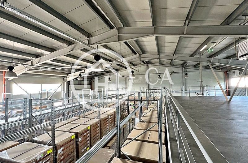 Hală de vânzare în zona industrială Vest, Oradea - Poză 12