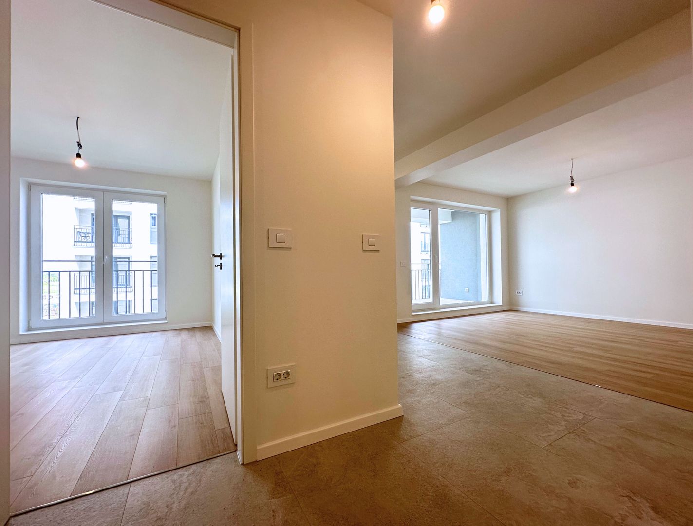 Apartament de lux 2 camere nelocuit Zona Coresi Kasper - Poză 21