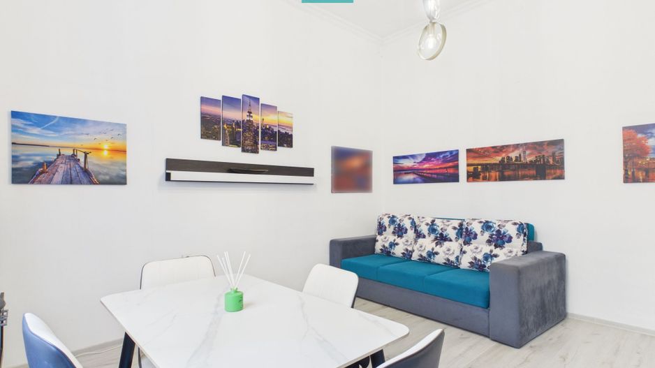 Apartament două camere decomandat ultracentral - Poză 1