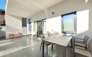 Apartament de vanzare, 3 camere cu gradina + 2 locuri de parcare -Selimbar - Poză 2