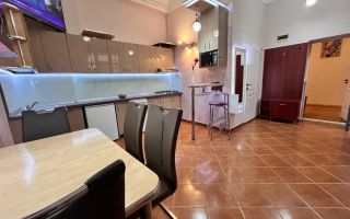 Apartament la casa I Decomandat I 70mp I Zona Centrala - Poză 1