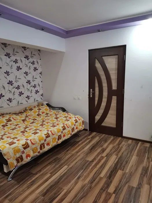 Apartament cu 2 dec,Micro 13 - Poză 3