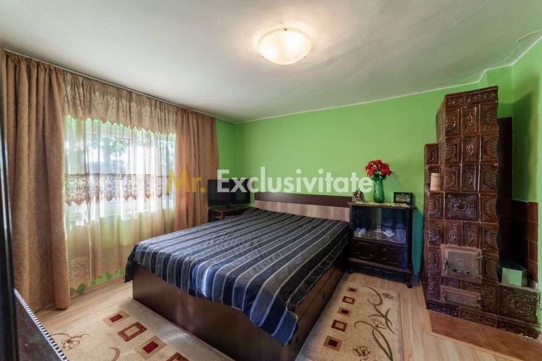 Casa vintage în com. Uliesti, jud. Dâmbovița cu livadă generoasă și anexă - Poză 5