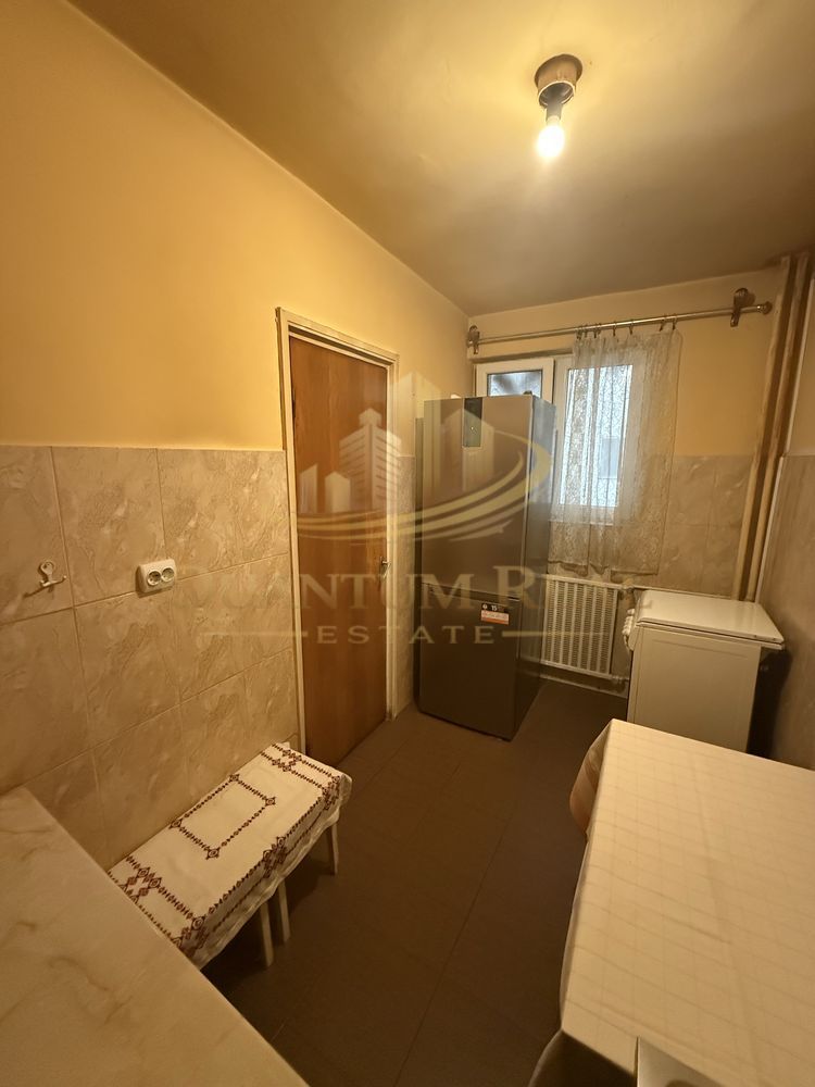 Apartament 3 Camere Tineretului - Bloc Reabilitat lânga Parc și Metrou - Poză 6