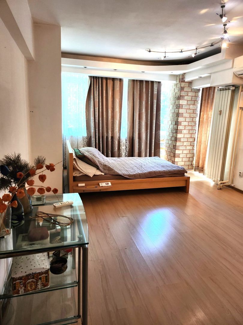 Vanzare Apartament 3 Camere Stradal pe Bd Nerva Traian - Poză 2