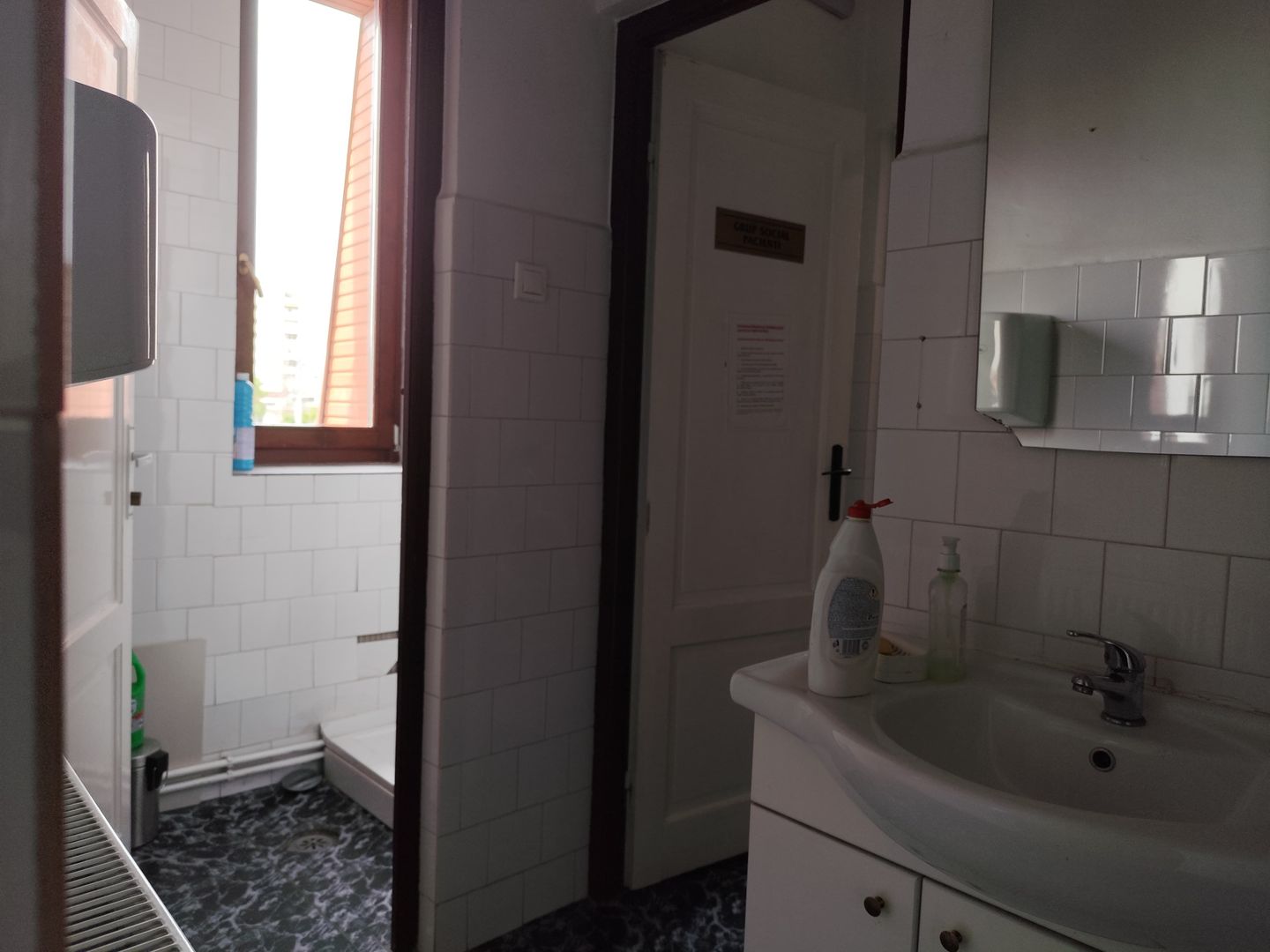 Birouri de inchiriat cu 1 si 6 incaperi langa Penny Iosia, Oradea - Poză 18