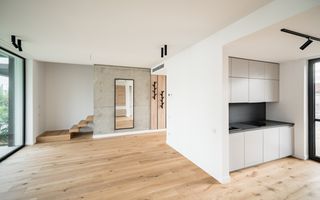 Vila tip UV03 mobilata complet in Amber Forest-prima inchiririere - Poză 8