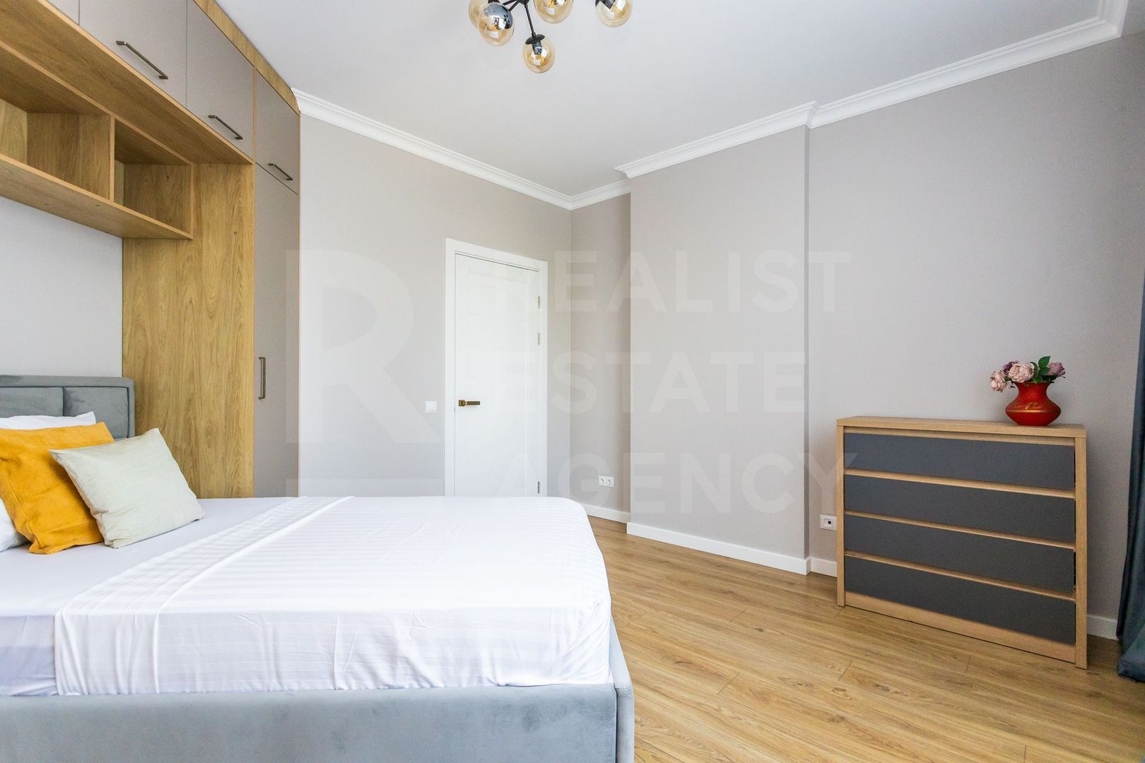 Vânzare, apartament, 2 camere, str. Milano, sectorul Buiucani - Poză 5