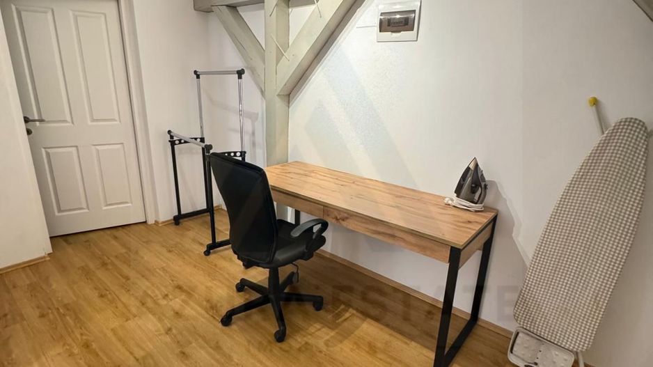 Apartament 4 camere 117 mp utili 2 bai si parcare privata in Selimbar - Poză 13