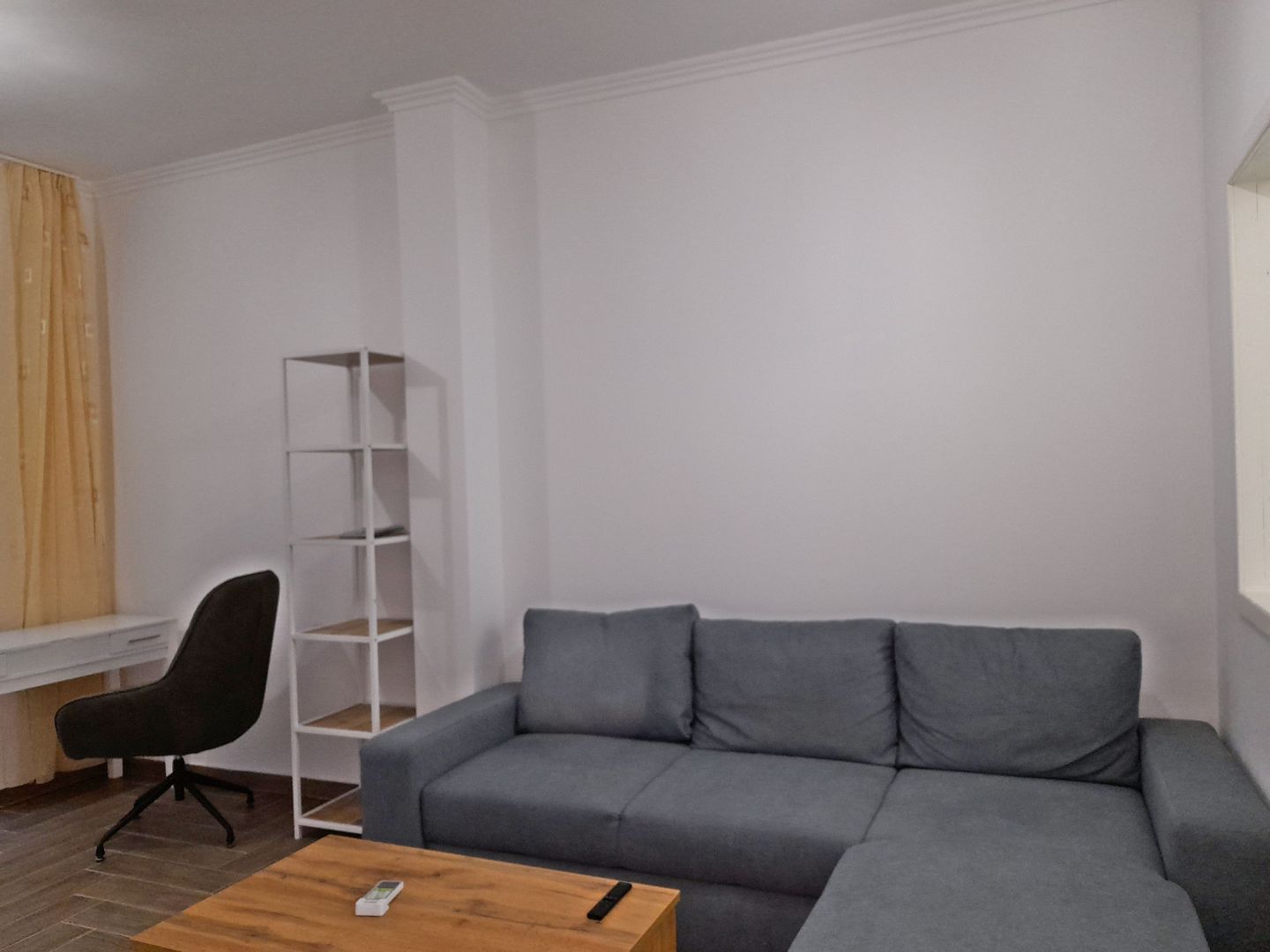 Vanzare 3 camere central, str. Tudor Vladimirescu - Ared, Oradea - Poză 3