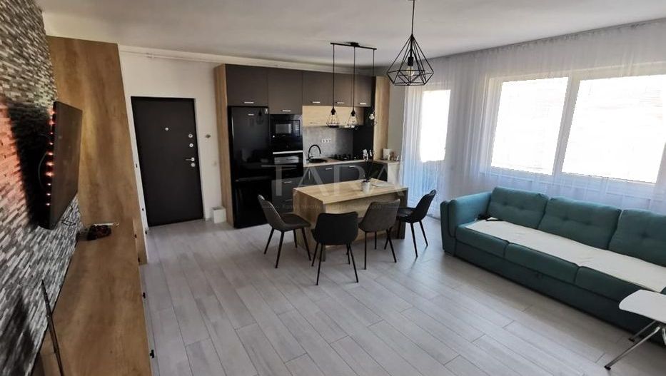 Apartament premium 3 camere cu terasă spectaculoasă și jacuzzi. - Poză 3