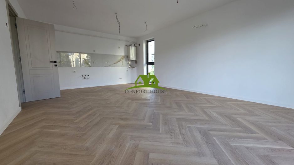 Ap.3 Camere la Etaj 1,Bloc 2026, cartier Traian-Cecilia Storck , Rm.VL - Poză 15