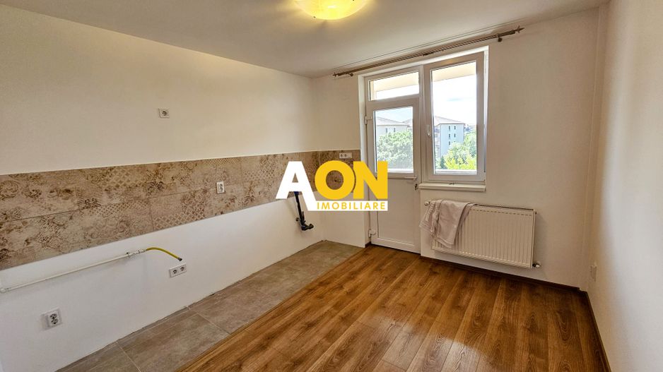 Penthouse 4 camere, 100 mp utili + terasa 83 mp + boxa 21 mp, Centru - Poză 10