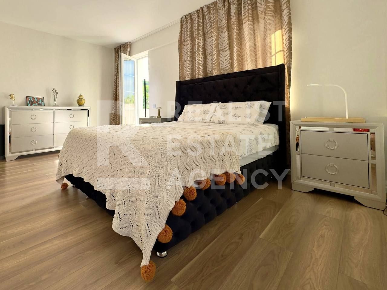 Casă duplex de vânzare în Copou, lângă pădure |4 dormitoare | 160 mp - Poză 13