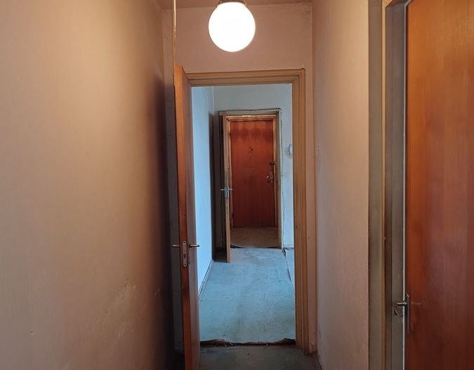 Apartament 4 camere necesita renovar, Chilia Veche, Drumul Taberei - Poză 3