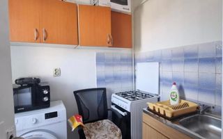 Etaj intermediar, garsoniera zona Mircea cel Batran la bulevard - Poză 5