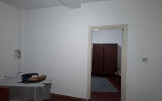 URGENT!, vila singur curte, rezidential/birouri, libera, NEGOCIABIL - Poză 10