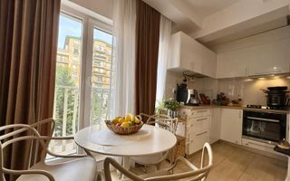 COSMOPOLIS - Apartament cu 3 camere, mobilat si utilat. - Poză 6