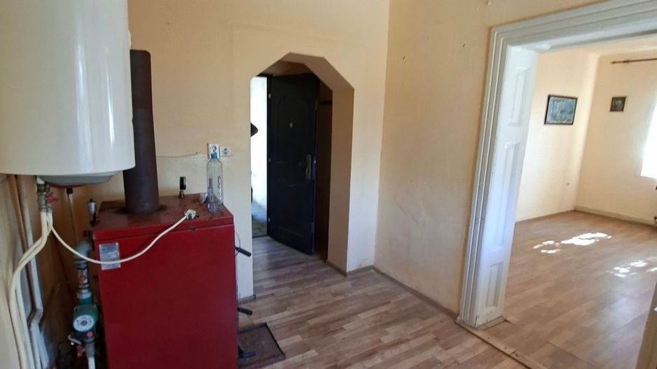 Apartament 2 camere la casa in imobil cu 2 apartamente - Poză 12