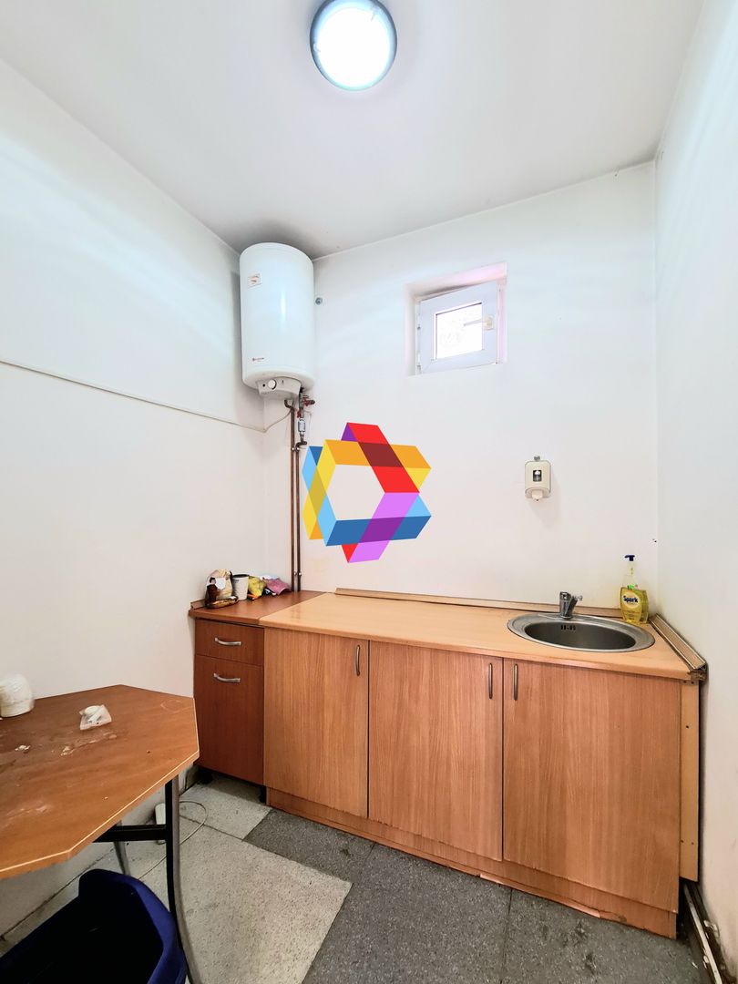 Spatiu birouri de închiriat Brasov - 130 mp # spatii-comerciale-brasov.ro - Poză 11