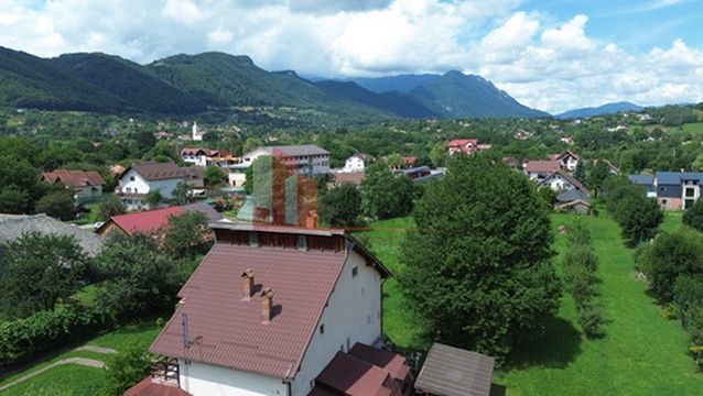 PROPIETAR URGENT Casa duplex BRAN arpox 300m utili, 1300mp teren - 2 case la pret de 1 apartament !! - Poză 20