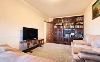 3 camere Dezrobirii - Metrou Gorjului - 66 mp - Poză 2