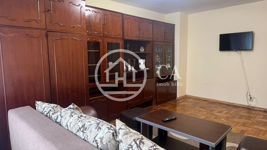 Apartament cu 3 camere de vanzare in zona Decebal, Oradea - Poză 5