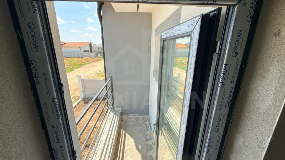 Casa moderna Parter plus Etaj - Zona Damila - Poză 19