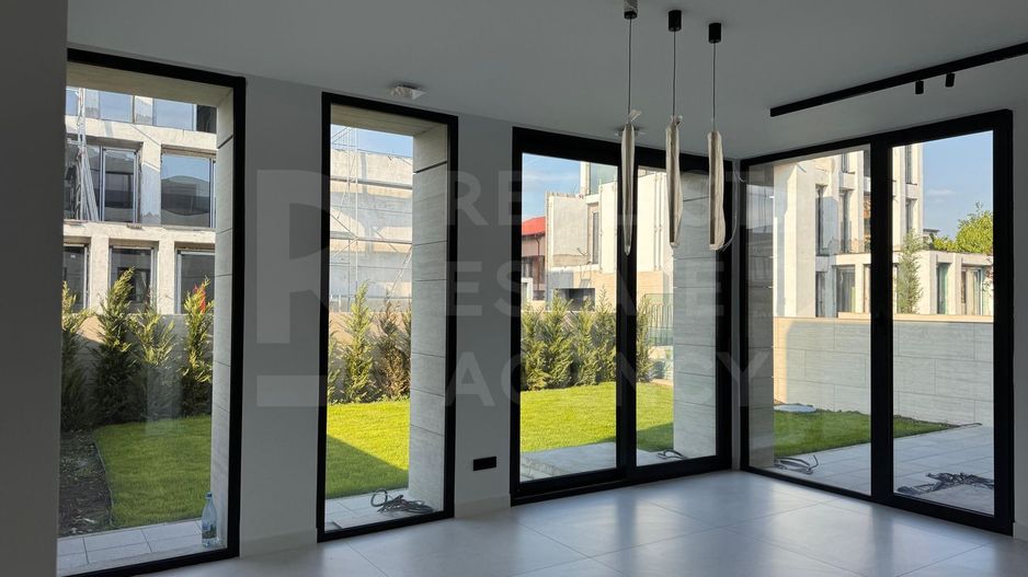 Vânzare, Vilă, 5 camere, București - Poză 9