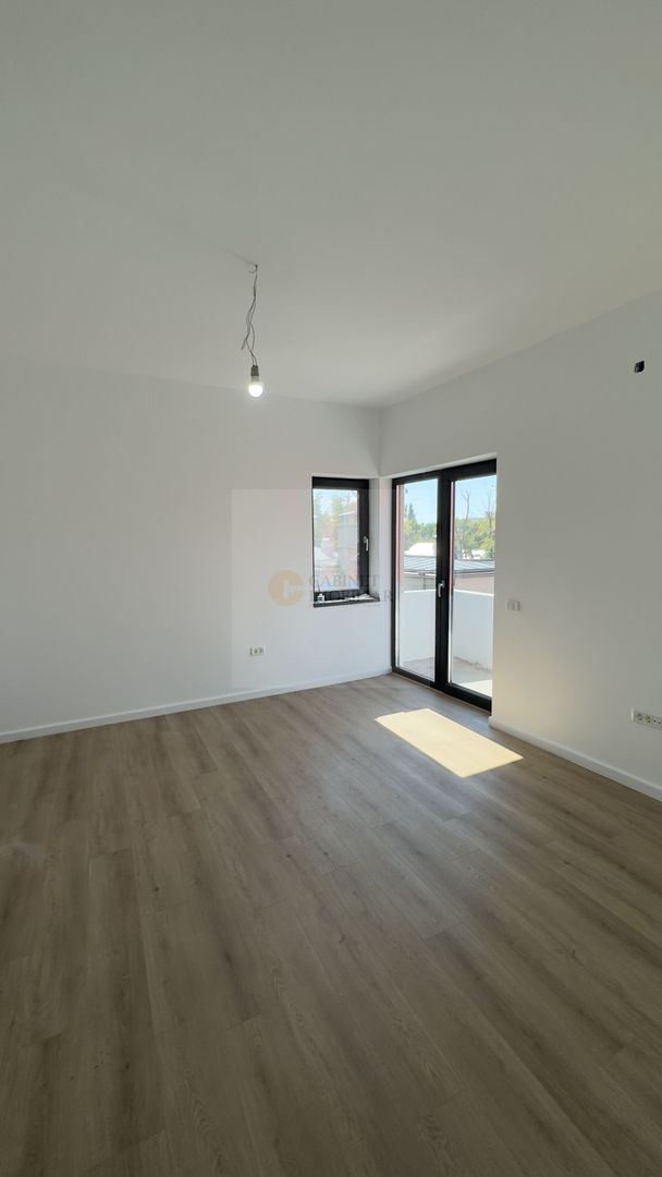 4 camere + birou | Biserica Casin | 110mp total | Renovat 2025 - Poză 12