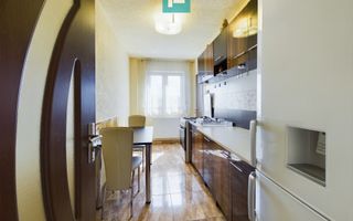 Apartament 3 camere zona Confecții - Poză 6